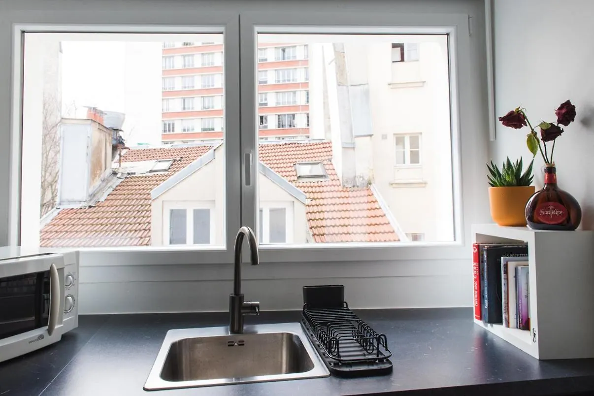 Bed and Breakfast HomyПариж Париж